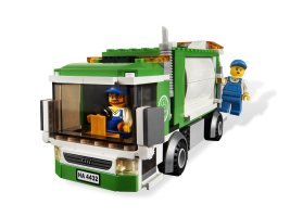 4432 - Garbage Truck