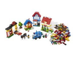 6053 - My First LEGO® town