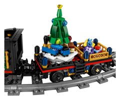 10254 - Winter Holiday Train