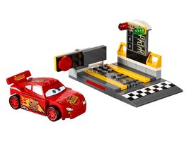 10730 - Lightning McQueen Speed Launcher