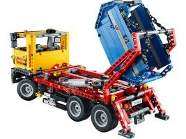 42024 - Container Truck