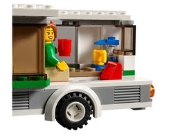 60117 - Van & Caravan