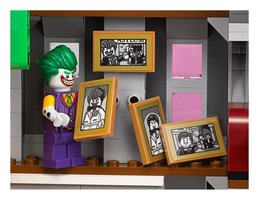 70922 - The Joker™ Manor